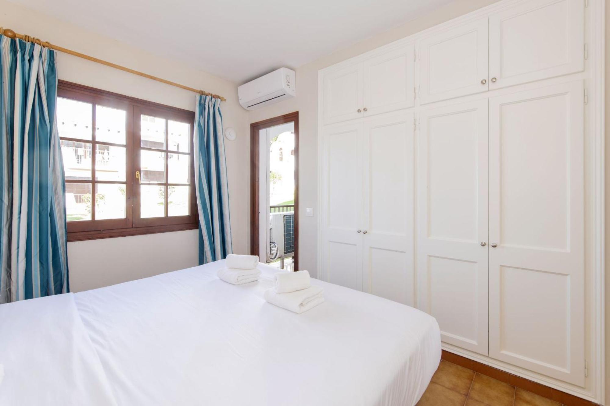 Siesta Mar Private 53 Cala'n Porter 3 Bed